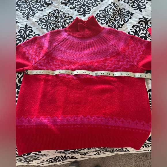 NWOT Ann Taylor Holiday Sweater - Picture 6 of 6